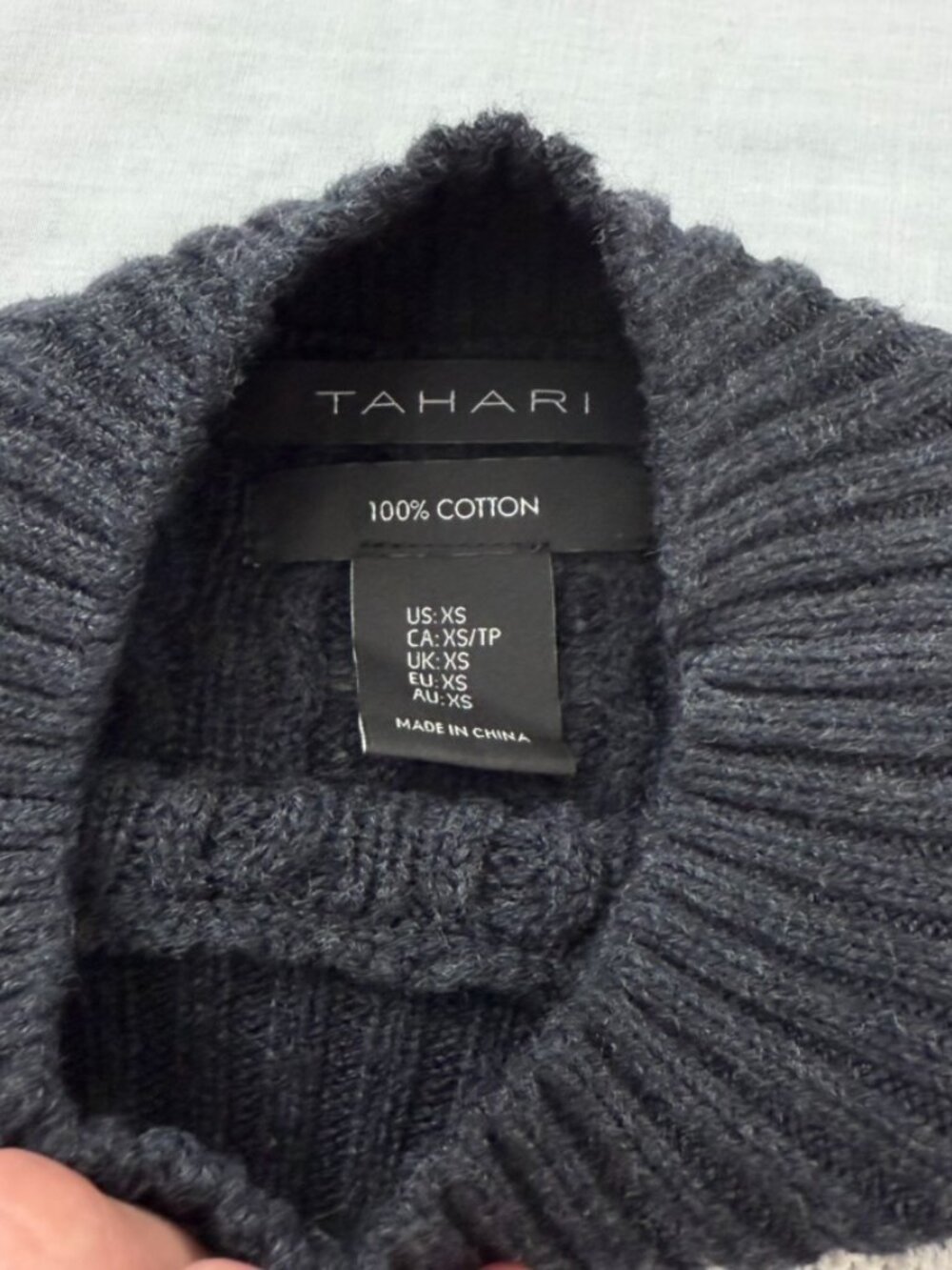 Tahari Women’s Black White Striped Cable Knit Sweater 100% Cotton Womens Size XS - Picture 5 of 10